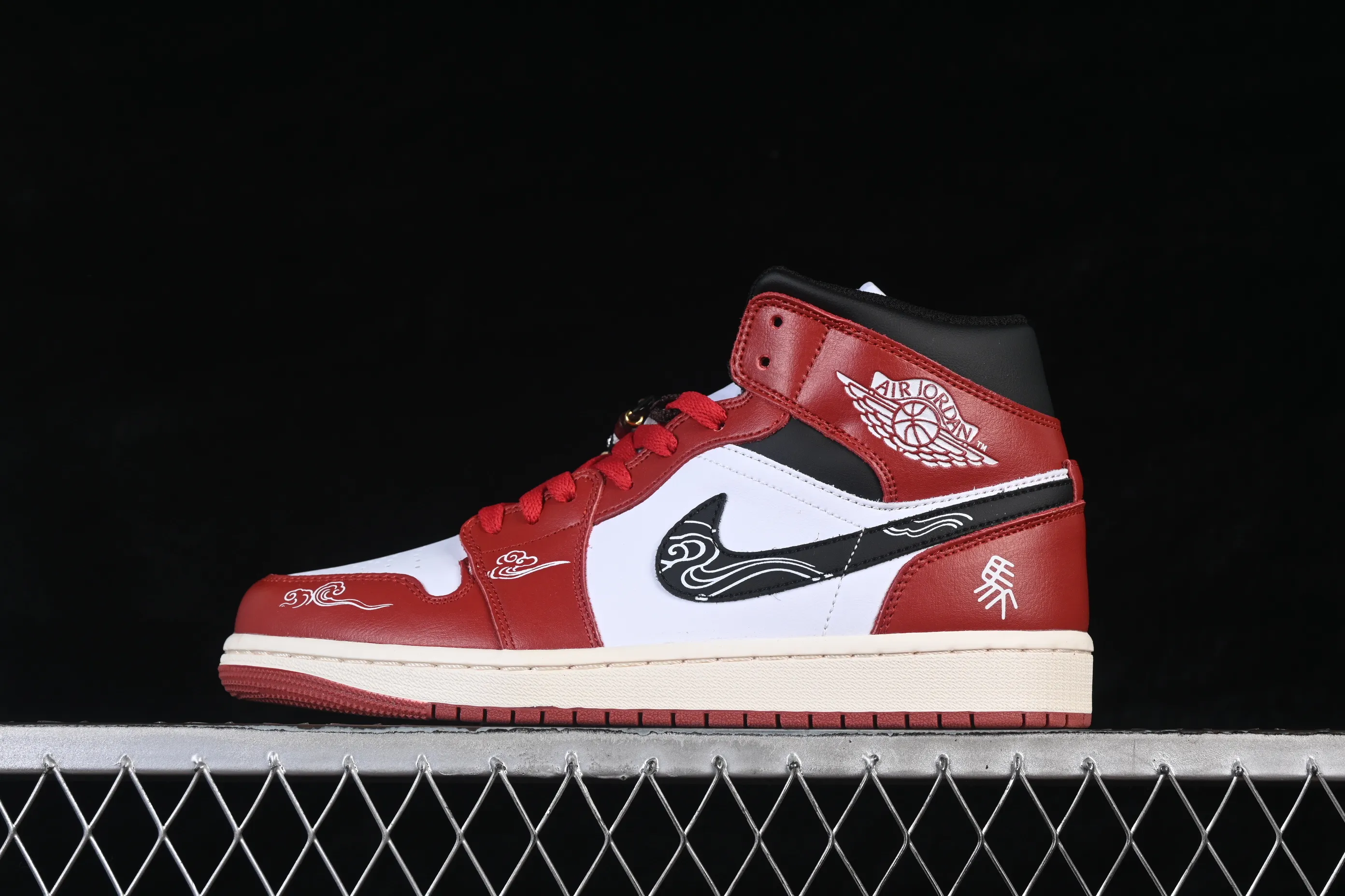 All Categories Air Jordan Jordan Series Basketball Shoes Air Jordan 1 Mid Air Jordan 1 Mid AJ1 Joe 1 Year of the Horse Limited Chinese Cultural Leisure Sneakers DQ8426-105